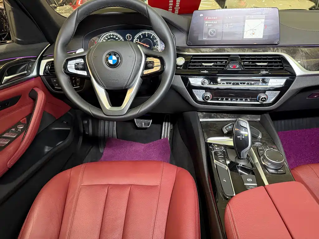 BMW 5 Series — миниатюра 19