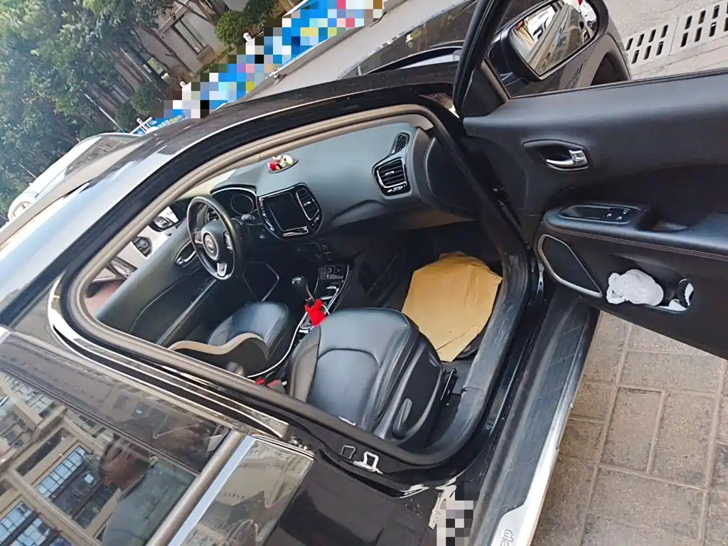 Jeep Compass — миниатюра 19