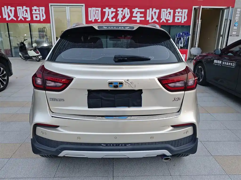 Geely Vision X3 — миниатюра 3