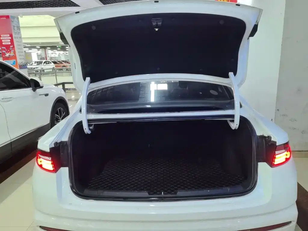 Geely Xingrui — миниатюра 19