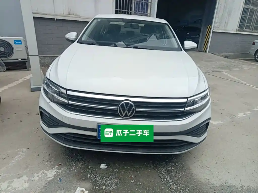 Volkswagen Bora — миниатюра 3