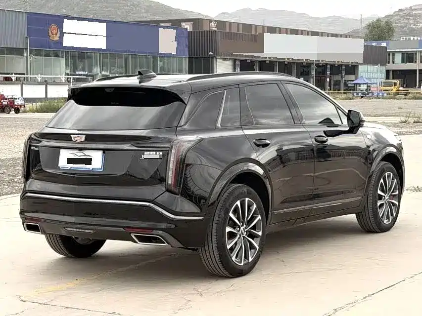 Cadillac XT5 — миниатюра 7
