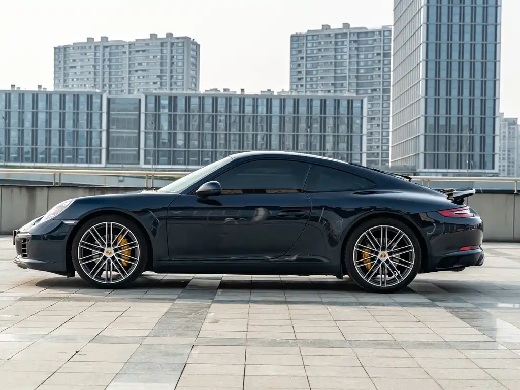 Porsche 911 2016 Carrera 3.0T