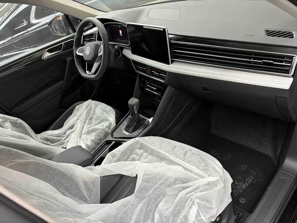 Volkswagen Tiguan L L 2023 430PHEV Luxury