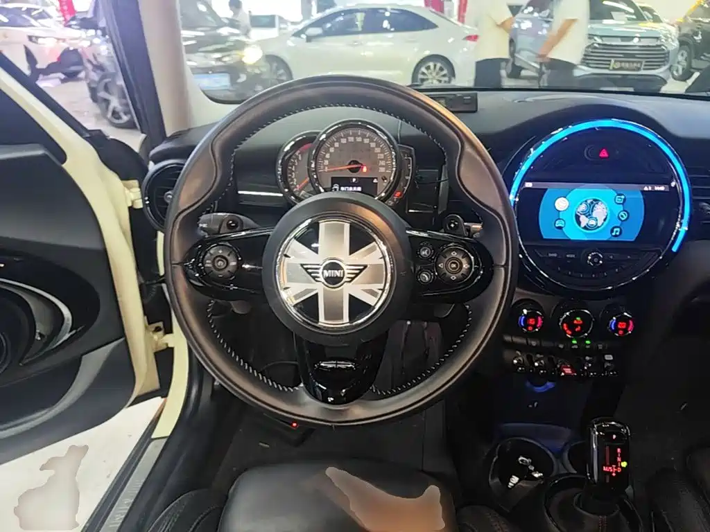 MINI Mini — миниатюра 11
