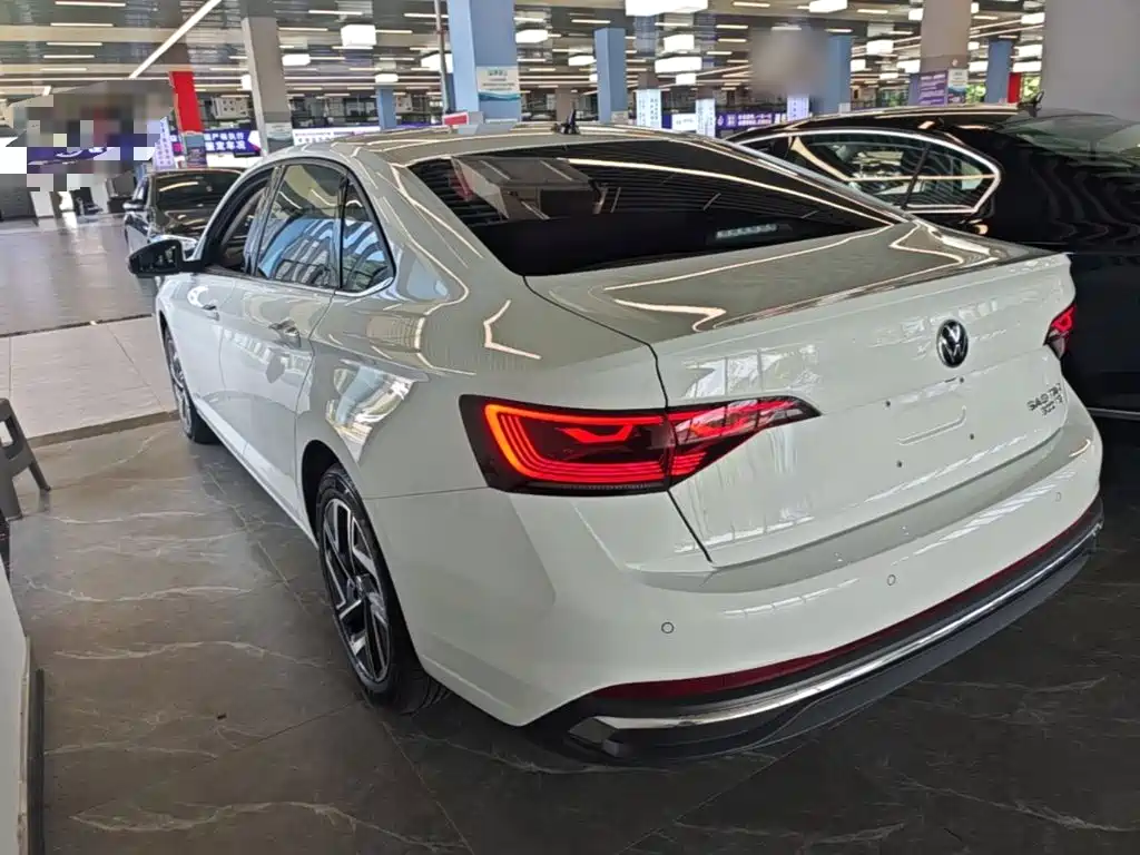 Volkswagen Sagitar — миниатюра 5