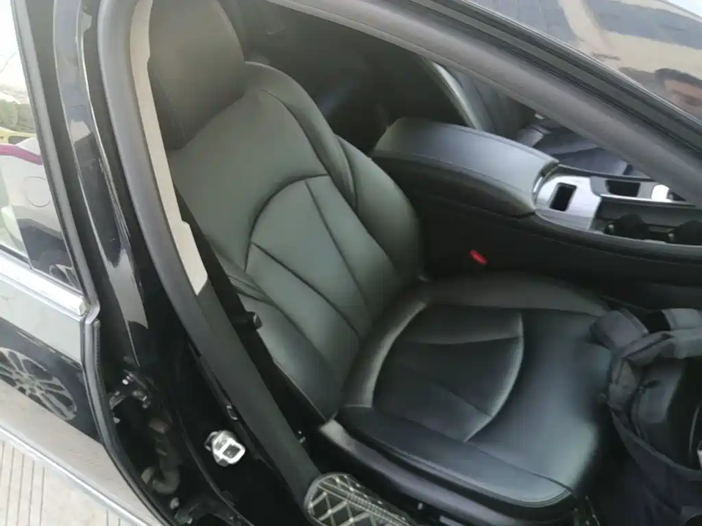 Buick LaCrosse — миниатюра 25