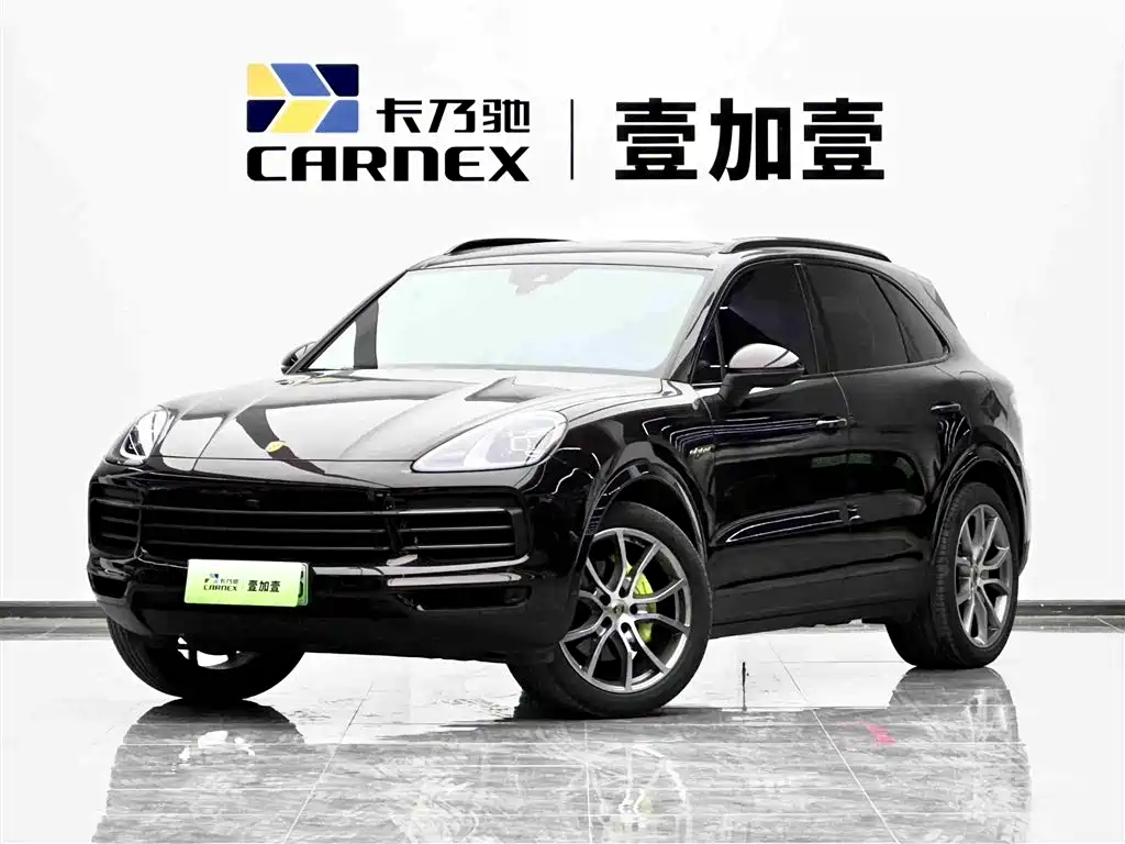 Porsche Cayenne Hybrid 2023