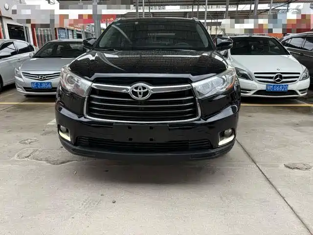 Toyota Highlander — миниатюра 2