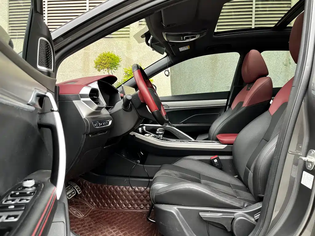 Geely Binyue — миниатюра 4
