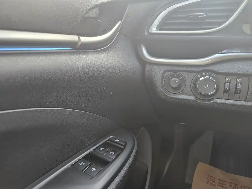 Buick Excelle — миниатюра 16