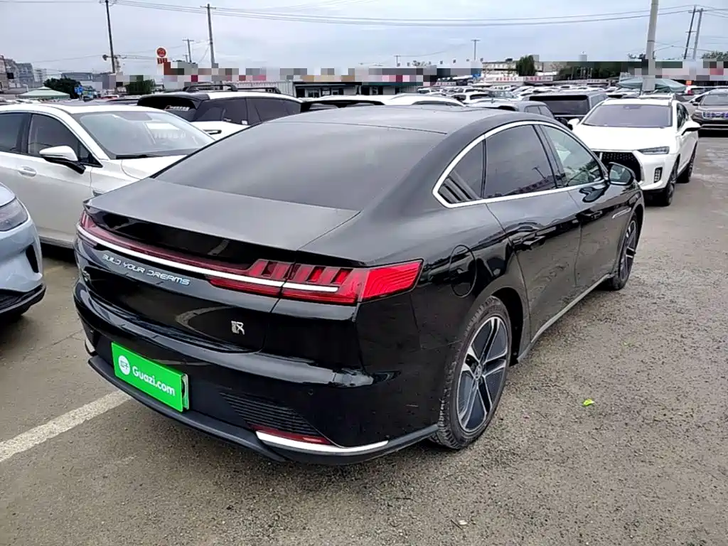BYD Han — миниатюра 7