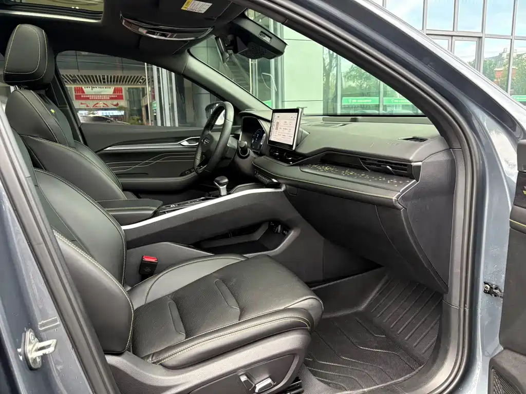 Geely Xingrui — миниатюра 8