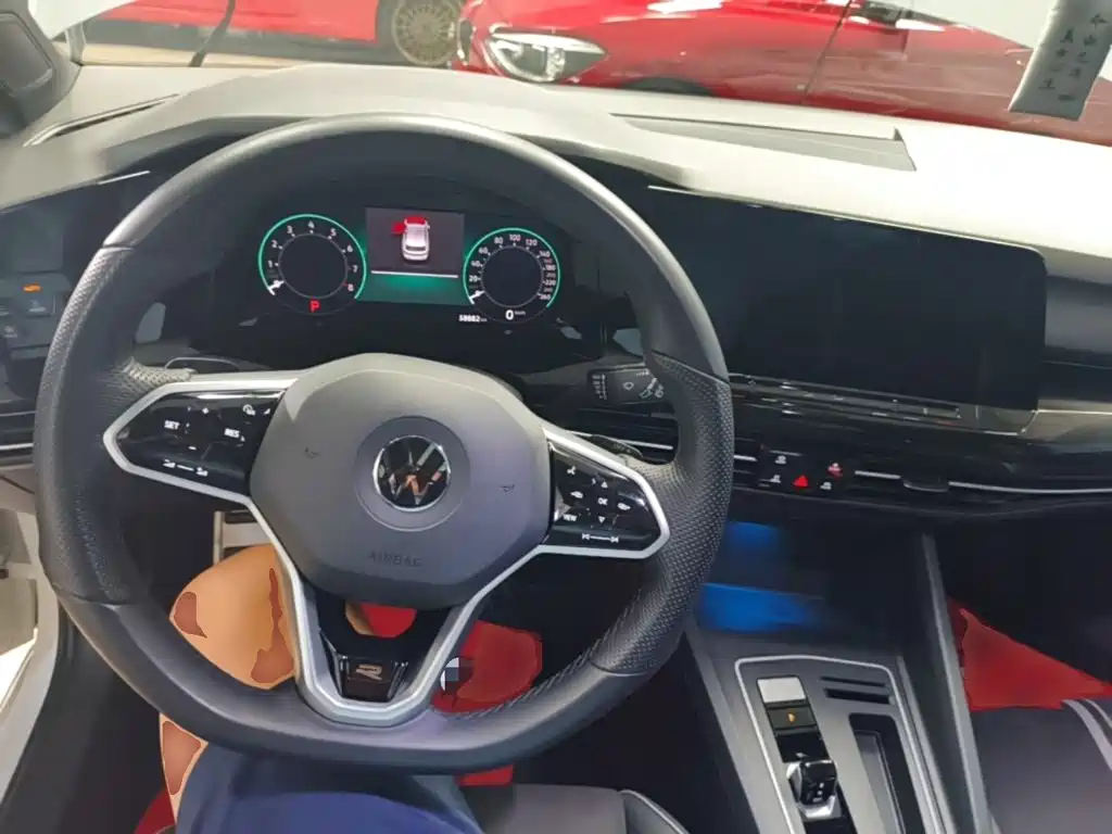 Volkswagen Golf — миниатюра 10