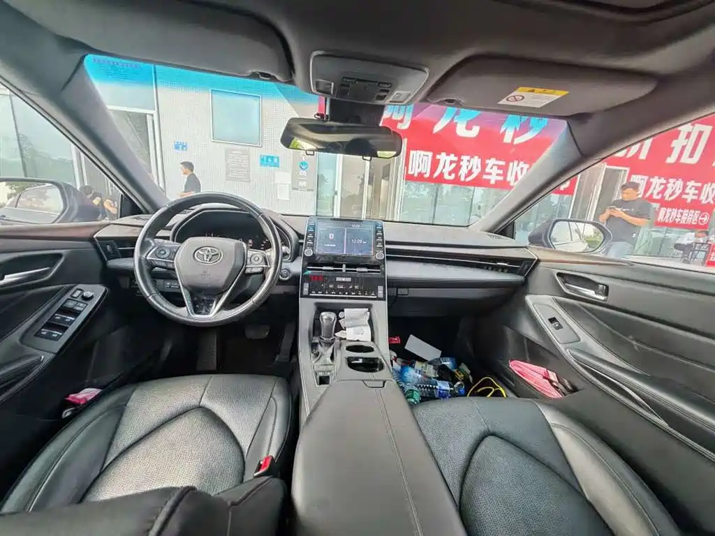 Toyota Avalon — миниатюра 5