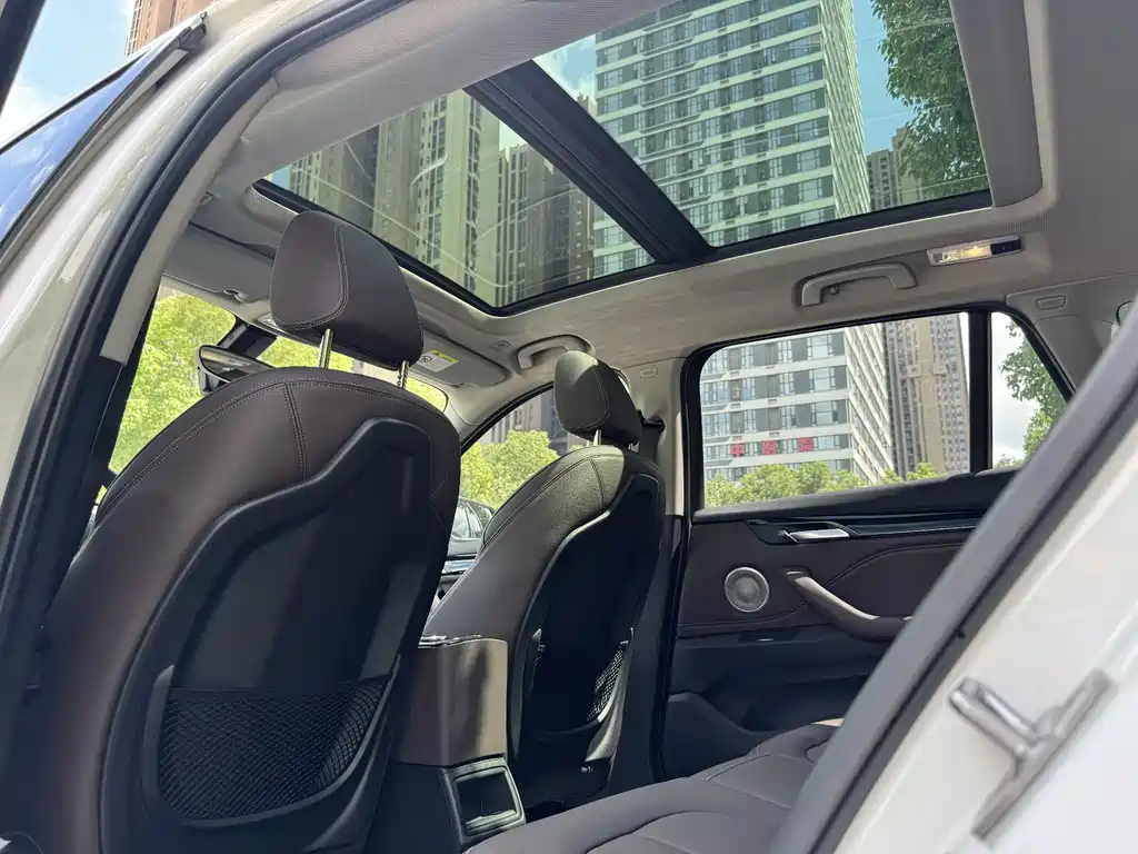 BMW X1 — миниатюра 20
