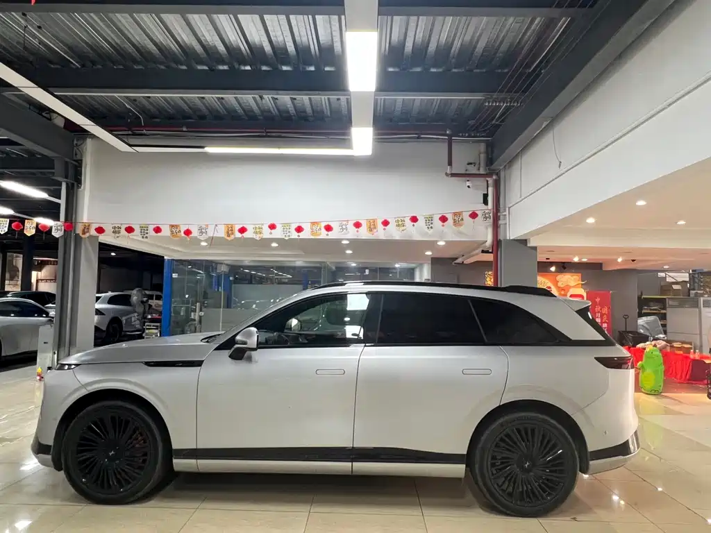 XPeng G9 — миниатюра 4