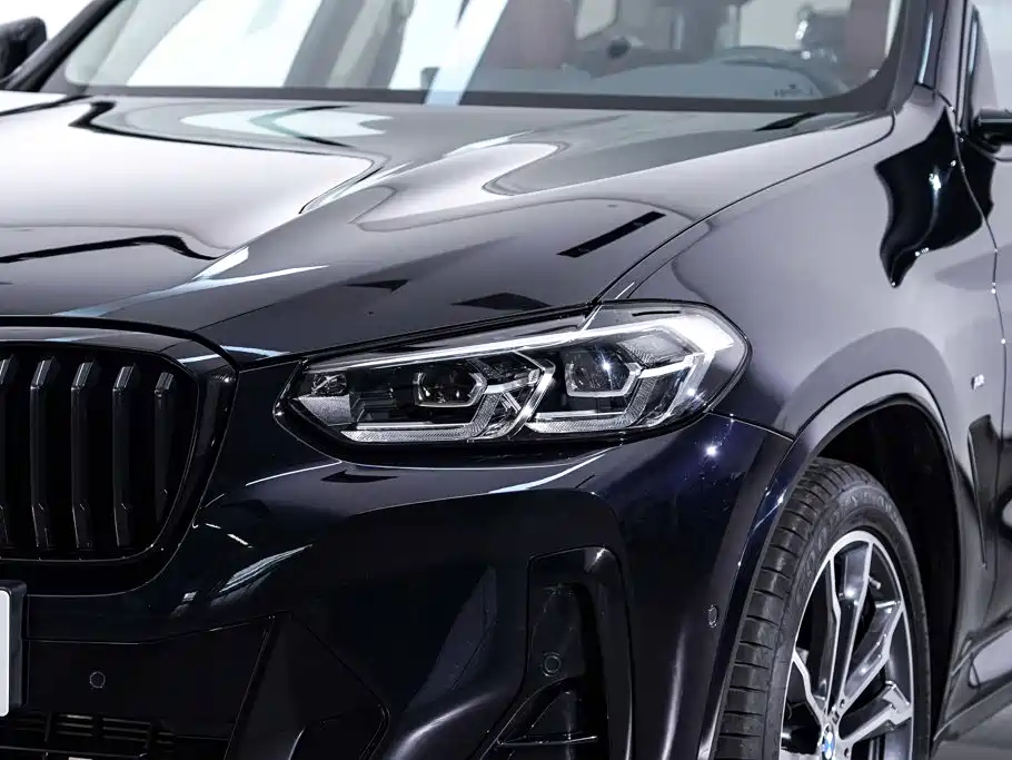 BMW X3 — миниатюра 9