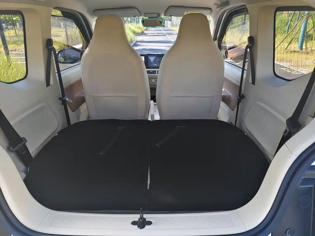 Wuling MINIEV — миниатюра 14