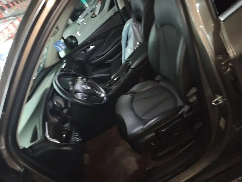 Buick Envision Plus — миниатюра 15