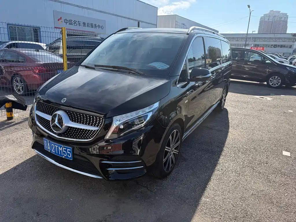 Mercedes-Benz V-Class