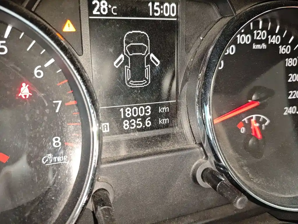 Nissan Qashqai — миниатюра 13