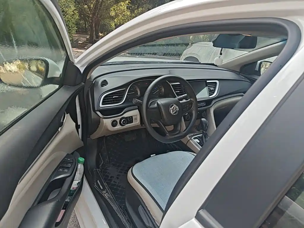 Buick Excelle — миниатюра 16