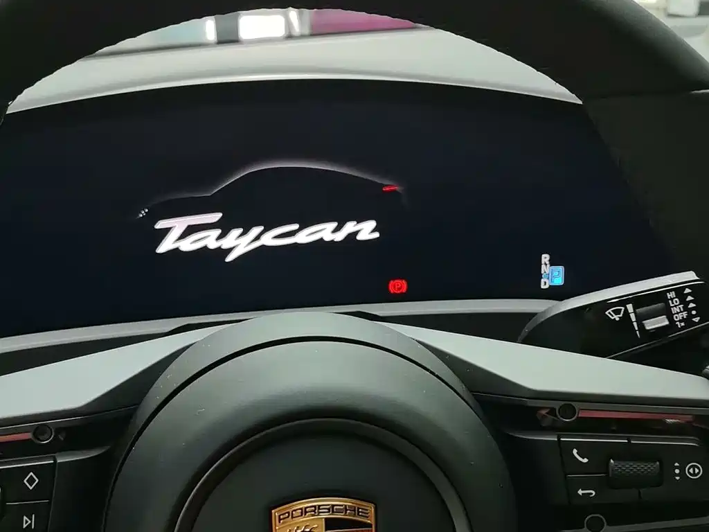 Porsche Taycan — миниатюра 12