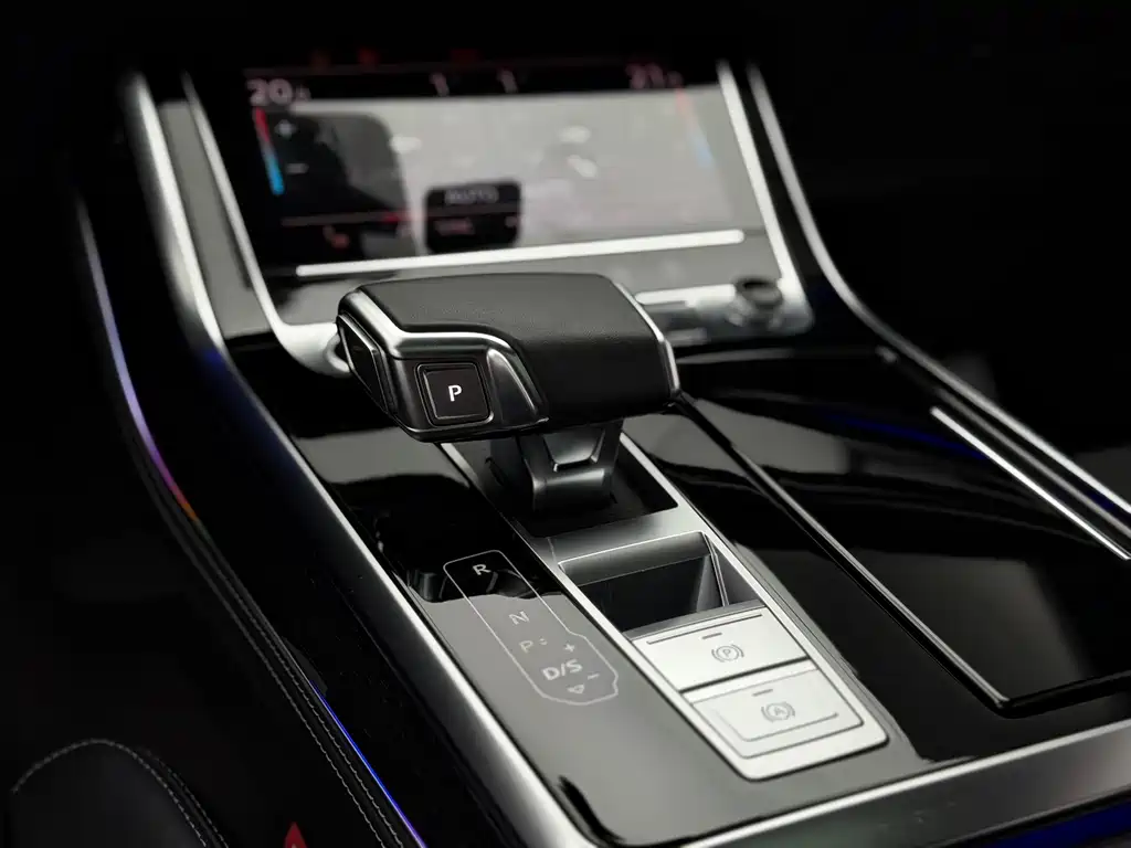 Audi Q8 — миниатюра 17