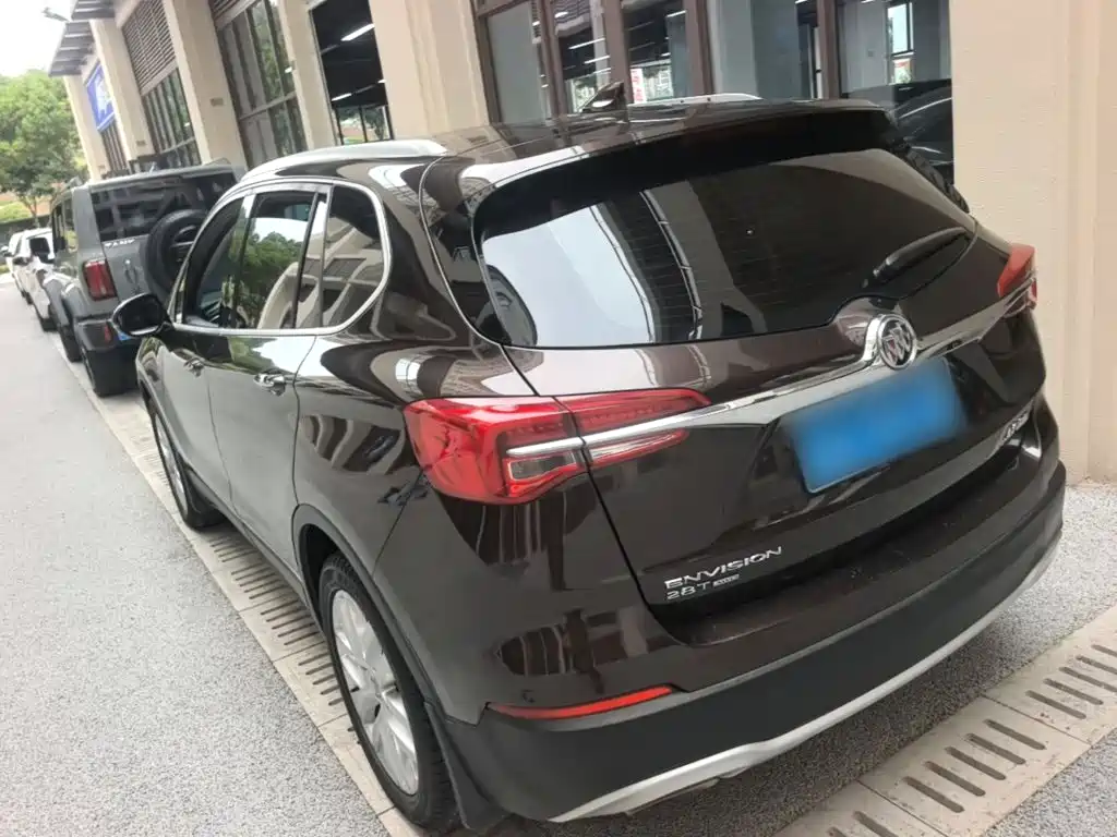 Buick Envision Plus — миниатюра 5