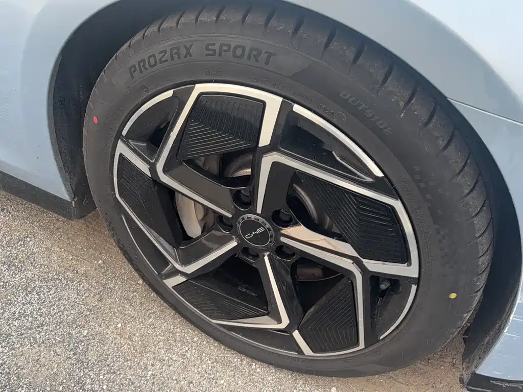 BYD Seal 2022 700km
