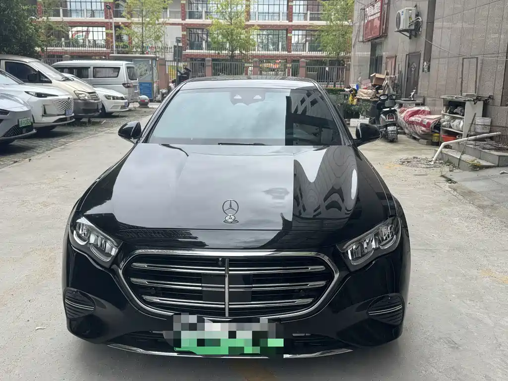 Mercedes-Benz E-Class New Energy — миниатюра 2