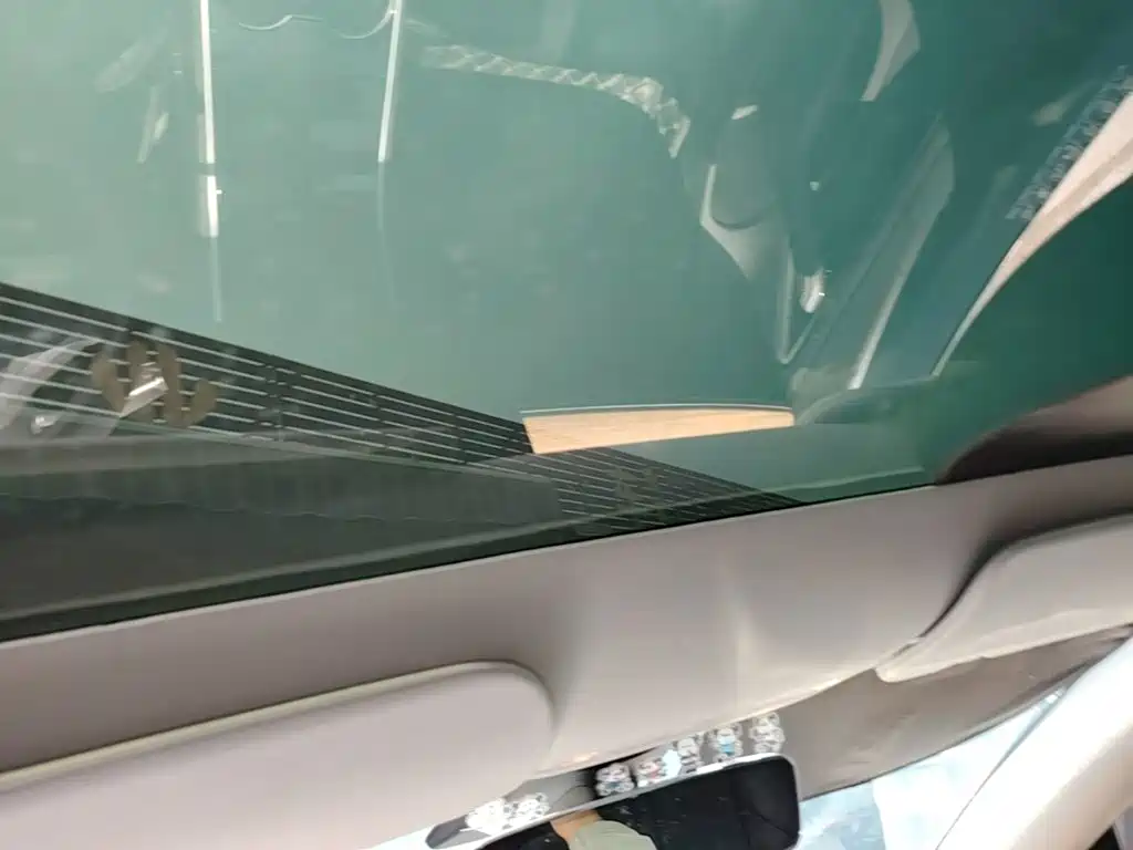 Tesla Model 3 — миниатюра 18