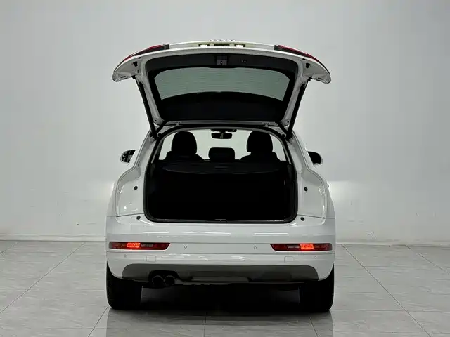 Audi Q3 — миниатюра 11