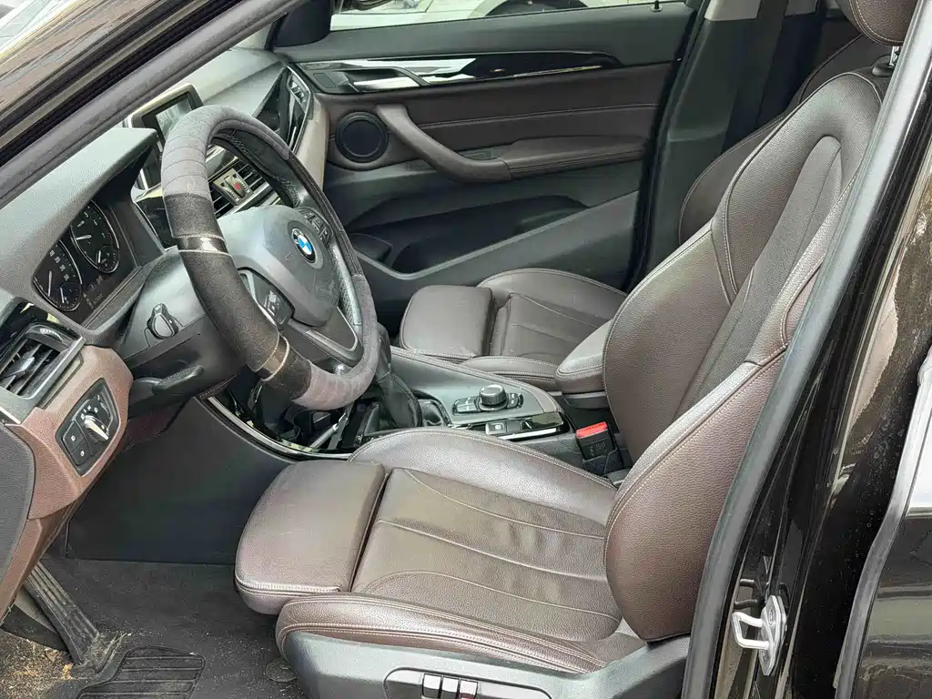 BMW X1 — миниатюра 5