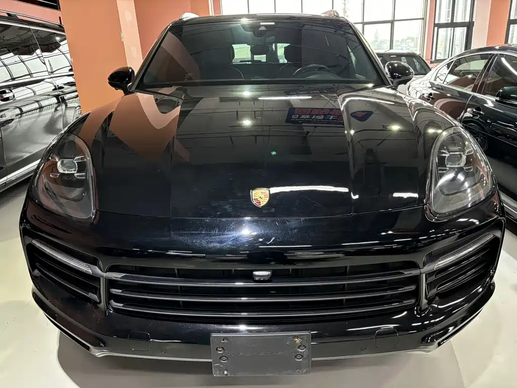 Porsche Cayenne — миниатюра 2