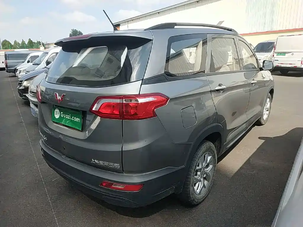 Wuling Hongguang S3 — миниатюра 7