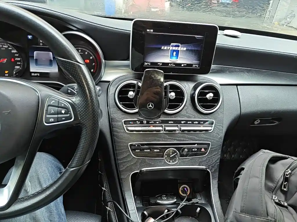 Mercedes-Benz C-Class — миниатюра 10