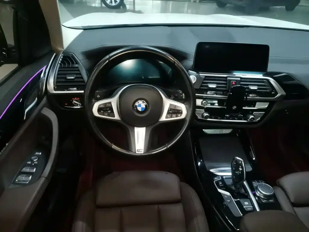 BMW X3 — миниатюра 11