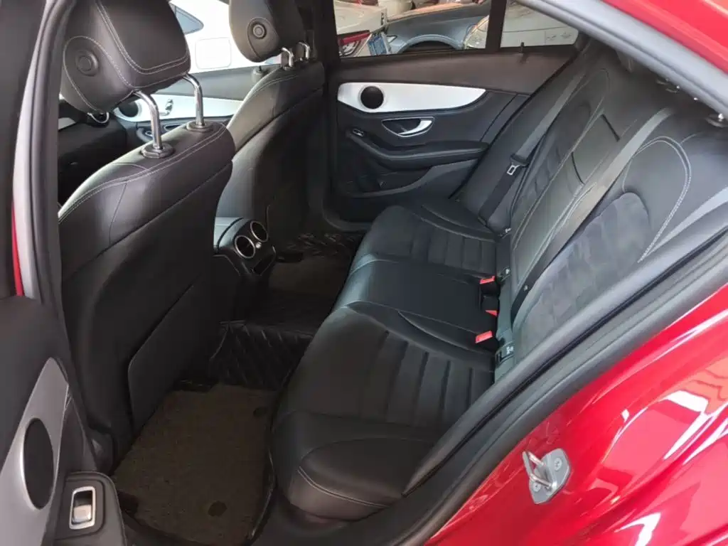 Mercedes-Benz C-Class — миниатюра 17