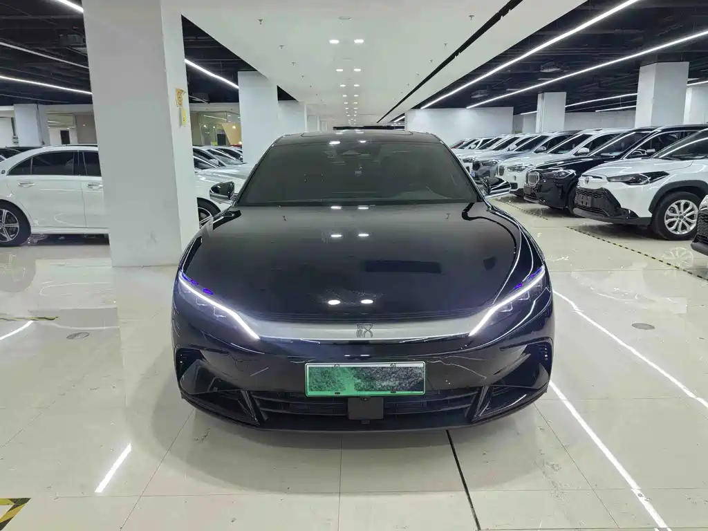 BYD Han — миниатюра 2