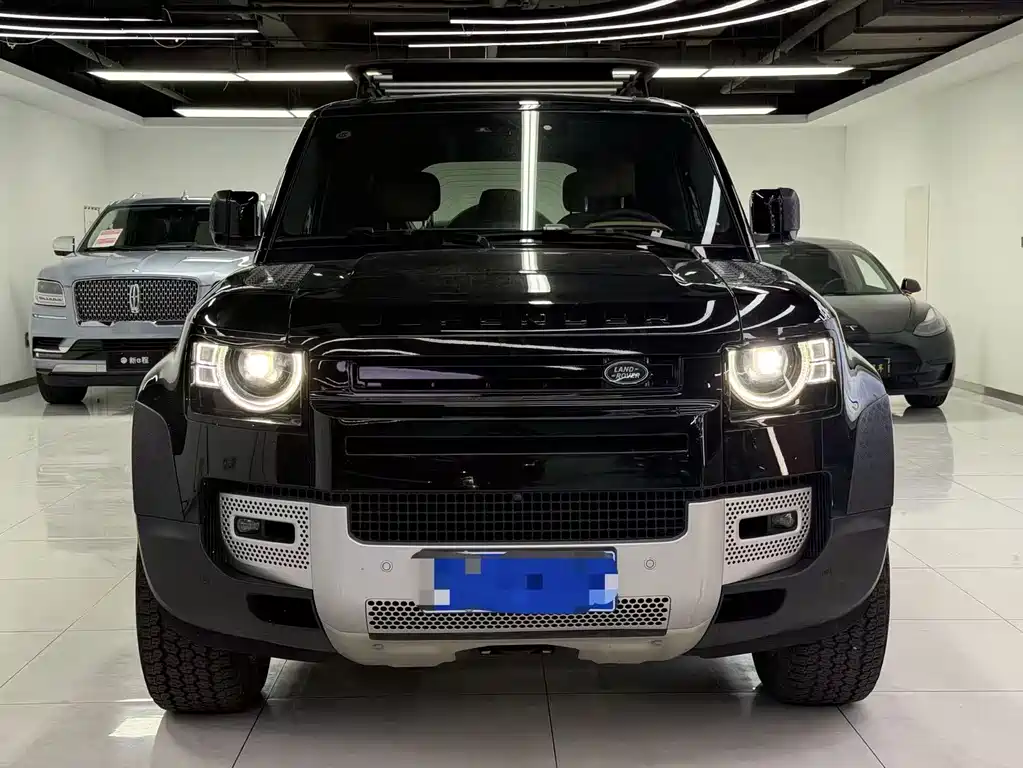 Land Rover Land Rover Defender 2025 110 3.0T P400