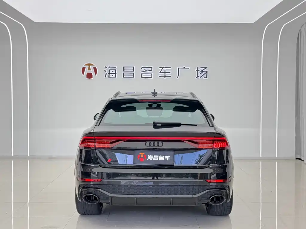 Audi RS Q8 — миниатюра 5