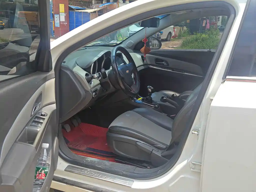 Chevrolet Cruze — миниатюра 4