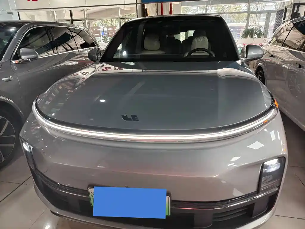 Li Auto IDEAL L8