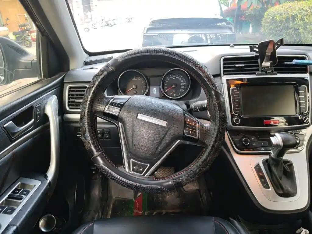 Haval M6 — миниатюра 6