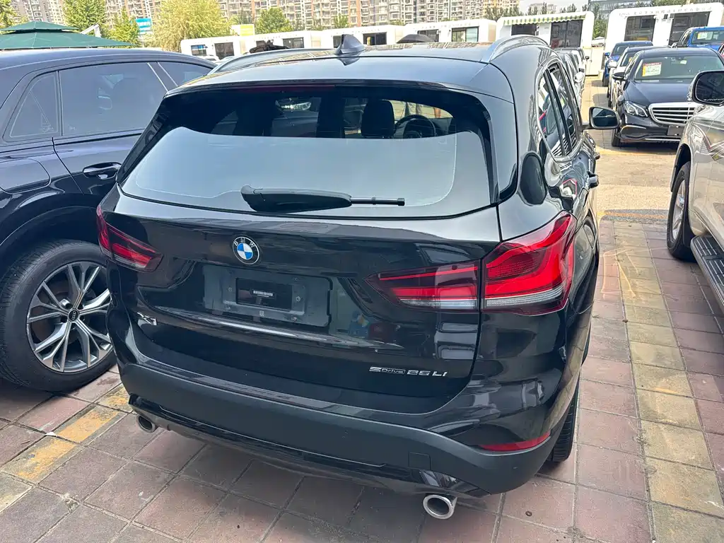 BMW X1 — миниатюра 14