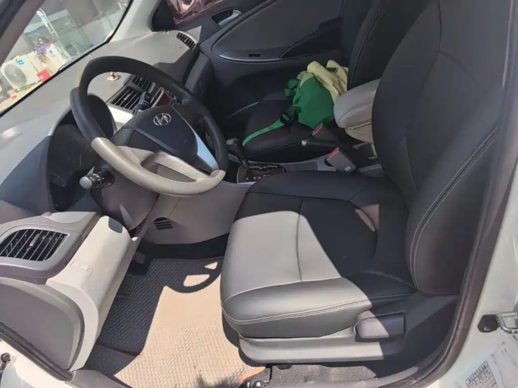 Hyundai Verna — миниатюра 15
