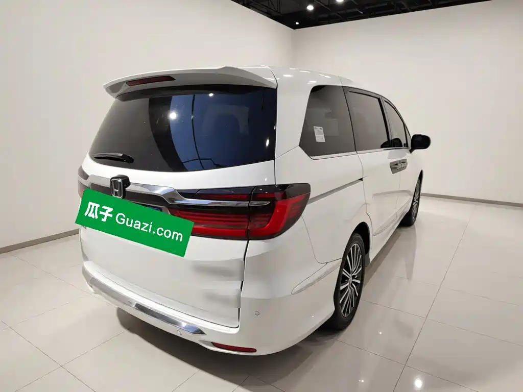 Honda Elysion — миниатюра 4