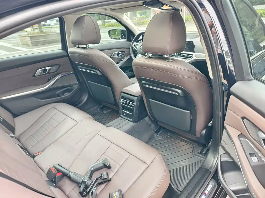 BMW 3 Series — миниатюра 15